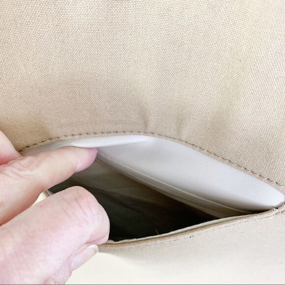 October Jaipur Causebox One Size Fits All Tan Vegan Tote NWT - Picture 9 of 13